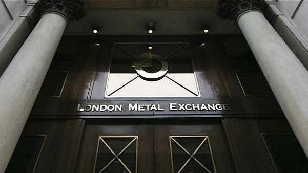 Aşırı fiyat artışları sonrası Londra'de nikel işlemleri durduruldu